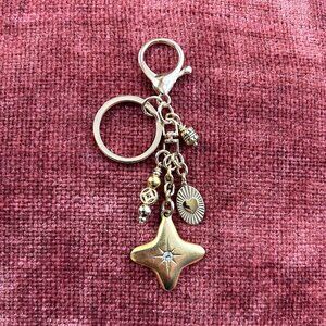 New TWINKLING STAR Bag Charm Gold Tone ✨